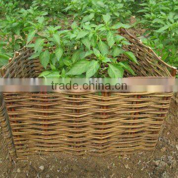 Decorative garden willow planter