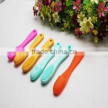 Promotional Low price silicone pore cleanser brush