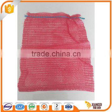 Durable plastic vegetable and fruit packing mesh bag