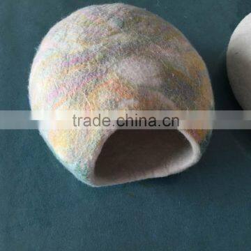 Gray Felted Wool Cat Cocoons photo-3