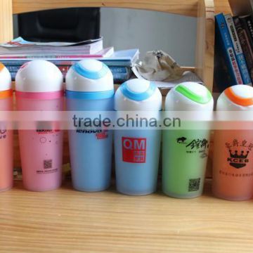 promotional plastic smile face cup