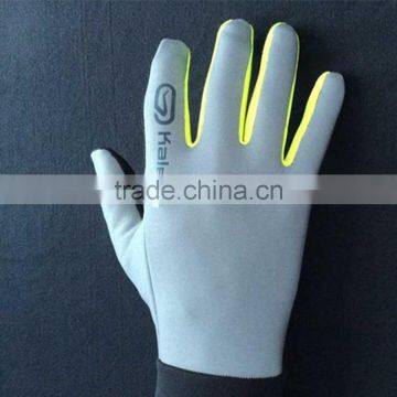 China Hot Sale Fashionable Reflective Protective Gloves Motorcycle photo-3