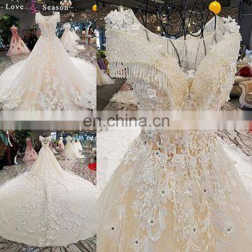 LS00307 white bridal puffy lace gown long train elegant style dresses gowns and beautiful dresses