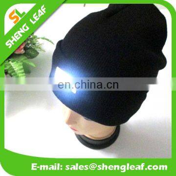 2017 Best Design of Knit Beanie Hard Hat With Led Light photo-2