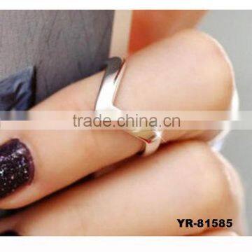 Vintage Alloy Simple Band Engagement Ring