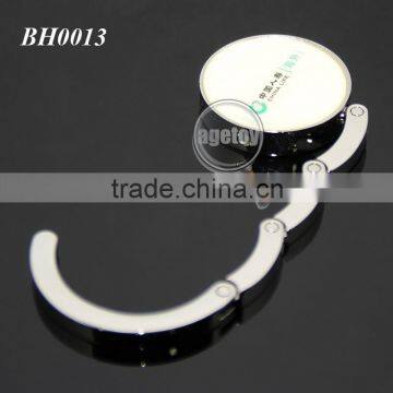 Customized Print Green Velvet Bag Packing Gift Set Round Folding Metal Custom Logo Purse Hanger Hook photo-6