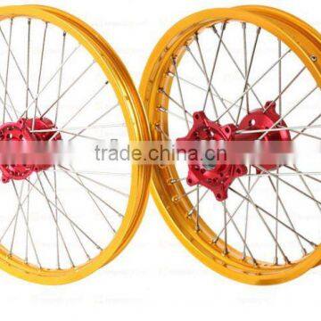 Suzuki Enduro spoke wheel