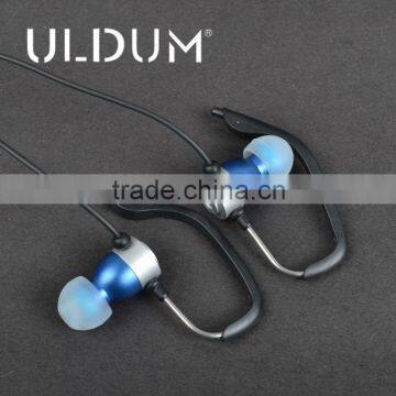 ULDUM high quality stereo athlete stylish earphone/sport earphones with mic