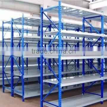 Light multitier racking, narrow aisle long span racking