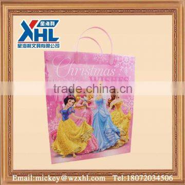 sweety christam and popular pp gift bag with plastic handle