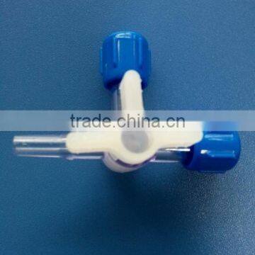 Plastic medical accessory 3-way stopcock