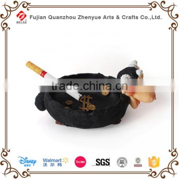 Small artificial customized portable ashtrays