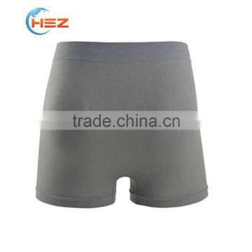 HSZ-0024 Latest 2017 Hot Pants Polyester Elastane Breathable Seamless Underwear Briefs Men Custom Comfortable Boxers Shorts