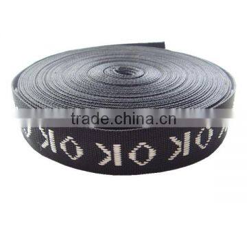 Jacquard webbing for fabric garments