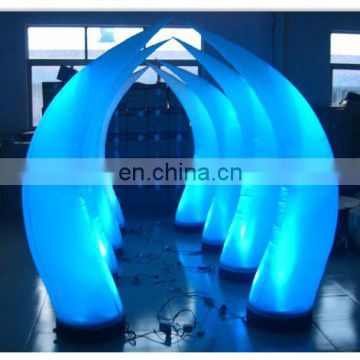 Inflatable crescent moon with remote controlled LED light bulb for advertising display