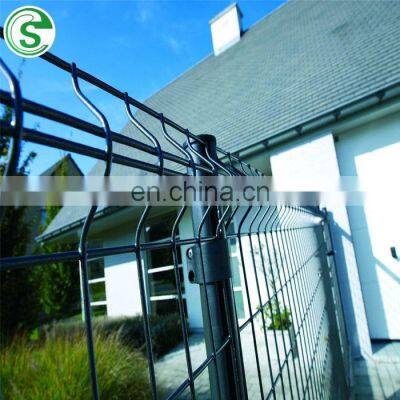 powder coated welded mesh fence galvanized wire fence photovoltaic plant security welded wire fence