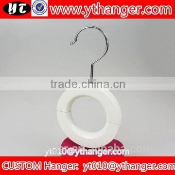 YY0544 high quality white wooden ring hanger for jeans ring scarf hanger