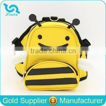 2015 New Novelty Bee Shape Anti Lost Pet Backpack Easy Travel Dog Pet Backpack                        
                                                Quality Choice