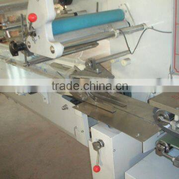 Factory Price Biscuit Pillow Type Packaging Machine