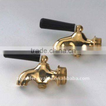 Hot water faucet