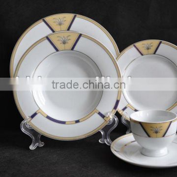 fine porcelain tableware set