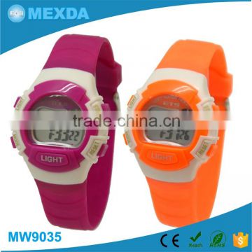 2016 latest fashion girl red flash high quality waterproof watch hot sell digital watch instructions