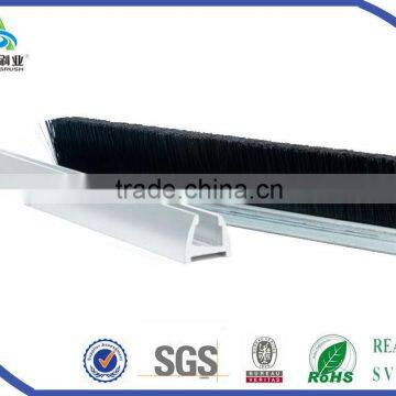 High Tenacity Anti-pinch Aluminum Pedestal Strip Brush in Escalator photo-2