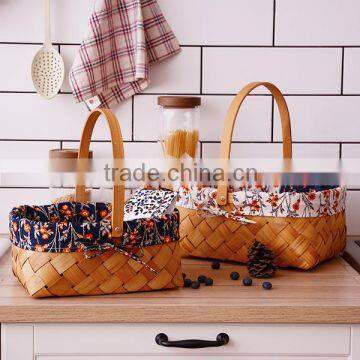 woodchip food storage basket