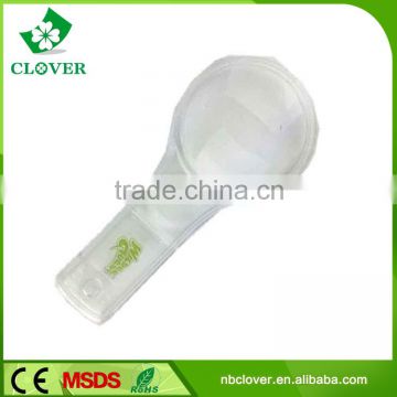 Portable taking high power plastic magnifying glass