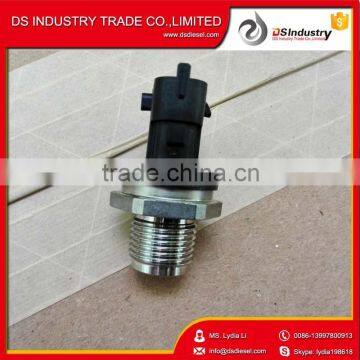 QSM ISDe diesel engine 3974092 Fuel Manifold Pressure Sensor