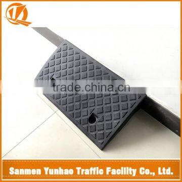 Innovative products plastic kerb ramp,ramps vehicle kerb ramps