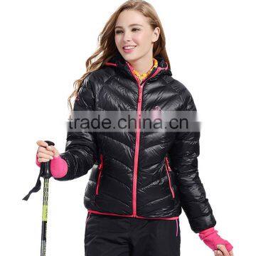 Women's Whaterproof Winter Fashion Design Down Jackets photo-4