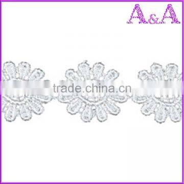 the Lastest Fashion White Color Embroidered Flower Chemical Lace photo-4