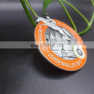 Hot Sell Die Casting Sport Medallion Running Medal photo-5