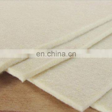 we are manufacturer of  3mm 5mm 8mm 10mm 12mm white wool felt roll wool felt sheet