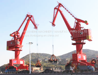 32Ton Four-Link Level Luffing Mobile Crane