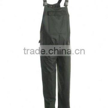 3M Scotchgard bib pants for workers