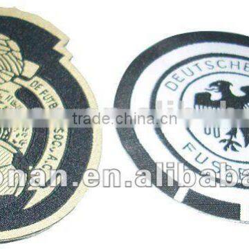 Washable woven patch label for clothes