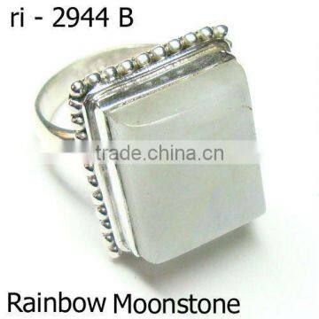 Rainbow moonstone gemstone jewellery 925 silver rings