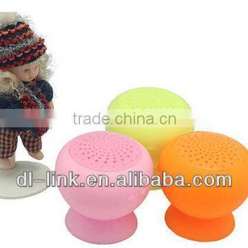 Factory direct supply,new products 2013 wireless mini portable speaker,bluetooth portable mini speaker suction cup