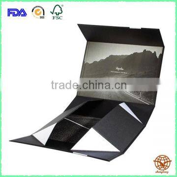 Luxury Clothing Packaging Box photo-2