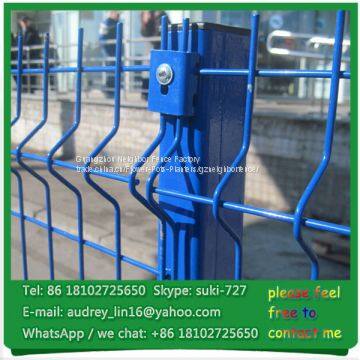 Outdoor Pvc coated wire mesh/garden decoration metal cheap yard fencing china supplier