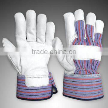 Rugged Wear Gloves photo-2