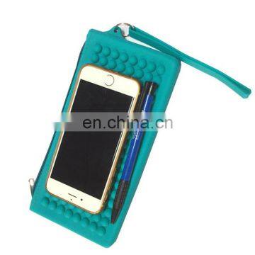 Round Shape Embossed Design Waterproof Zipper Cosmetic Purse Women Travelling Bag Wrist Let Wallet photo-7