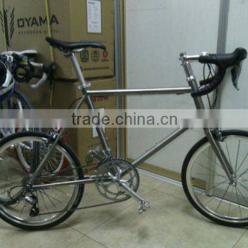 Titanium Road Bike Frame-China Cheap Titanium 451 Wheel Frame and Fork photo-3