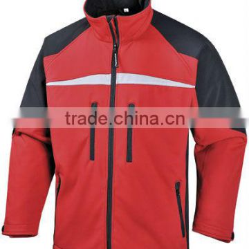 BREATHABLE SOFTSHELL CASUAL JACKET