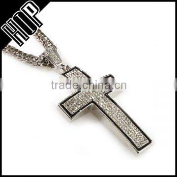 China Yiwu Promotional Fashion Hip Hop Fulled Crystal Cross Necklace