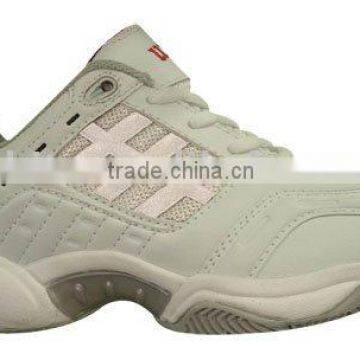 Sport shoes