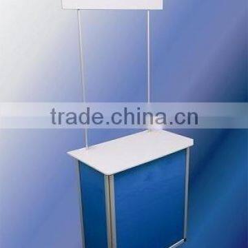 Plastic screen style expo usage folding table for trade show