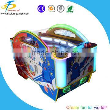 2016 new produced Kids mini game machines UFO ice hockey game